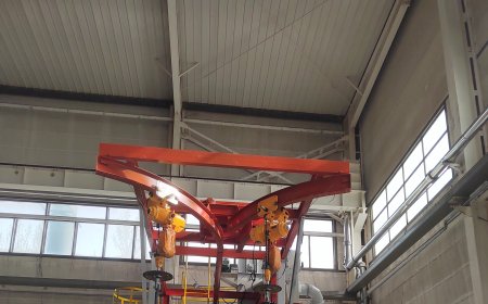 Q3720 Spinner Hanger Shot Blasting Machine Commissioning Finished